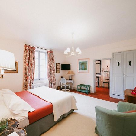 Hotel Bastide Rose Le Thor Esterno foto
