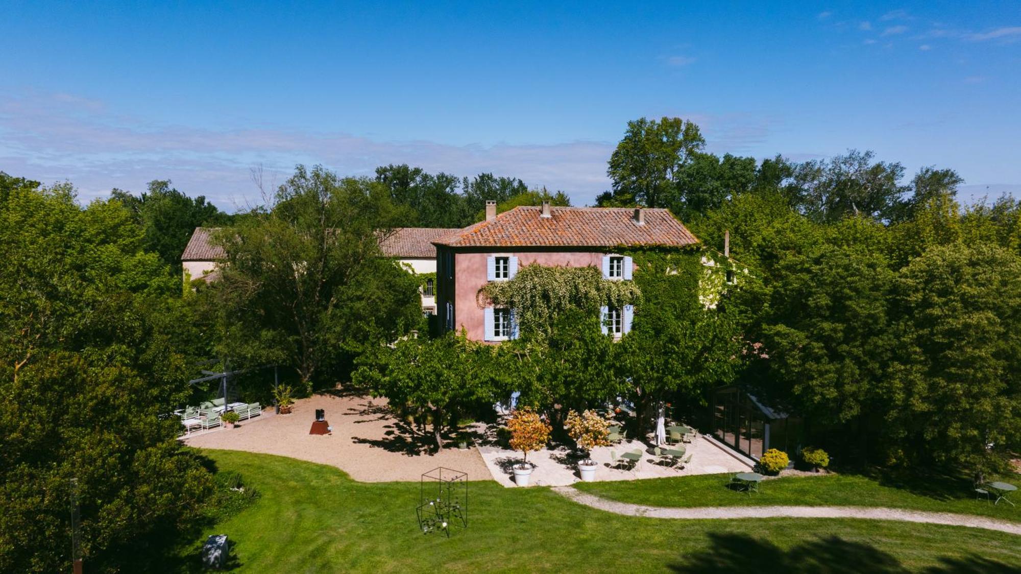 Hotel Bastide Rose Le Thor Esterno foto